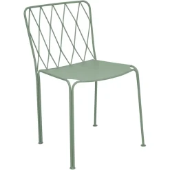 CHAISE