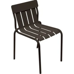 CHAISE