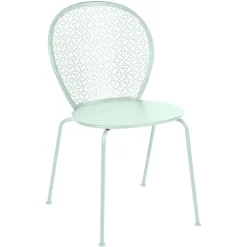 CHAISE
