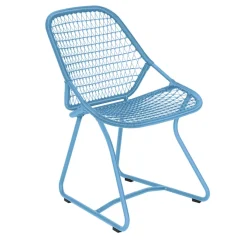CHAISE