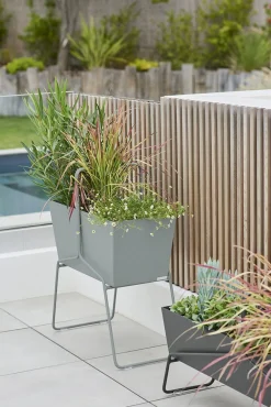 JARDINIÈRE HAUTE