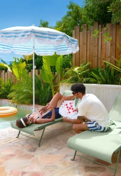 PARASOL Ø250 CM FINITION BAVOLET ET FRANGE BLANCHE