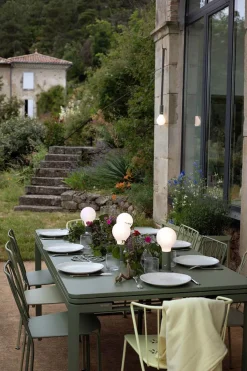 TABLE À ALLONGES 200/300 X 100 CM