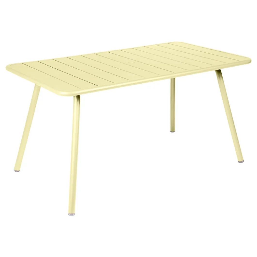 TABLE 143 X 80 CM