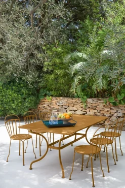 TABLE 180 X 100 CM