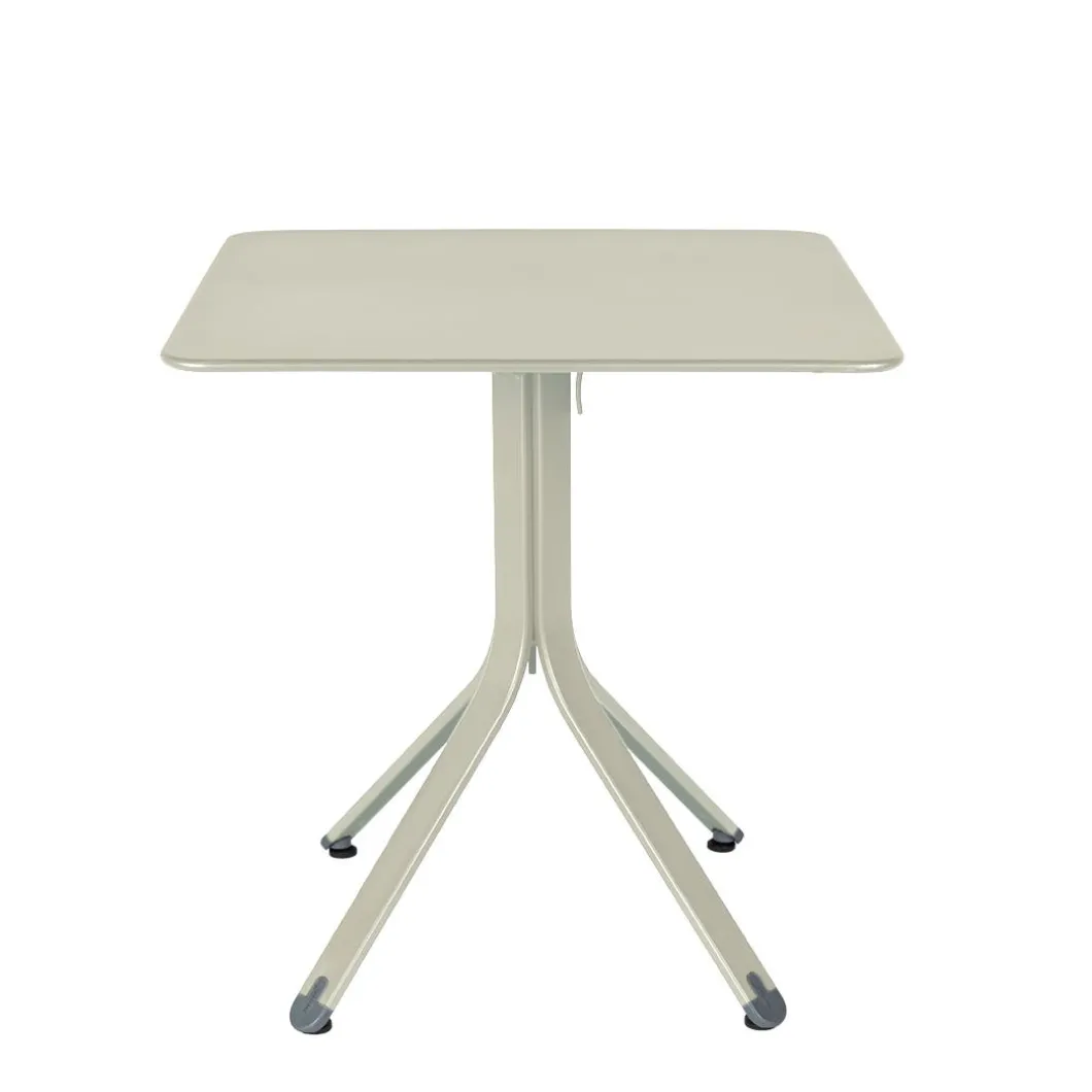 TABLE 71 X 71 CM