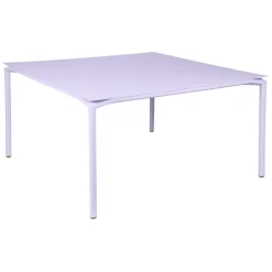TABLE 140 X 140 CM