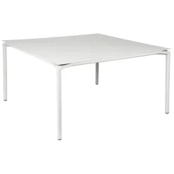 TABLE 140 X 140 CM