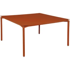 TABLE 140 X 140 CM