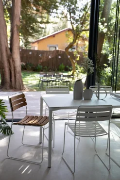 TABLE 160 X 80 CM
